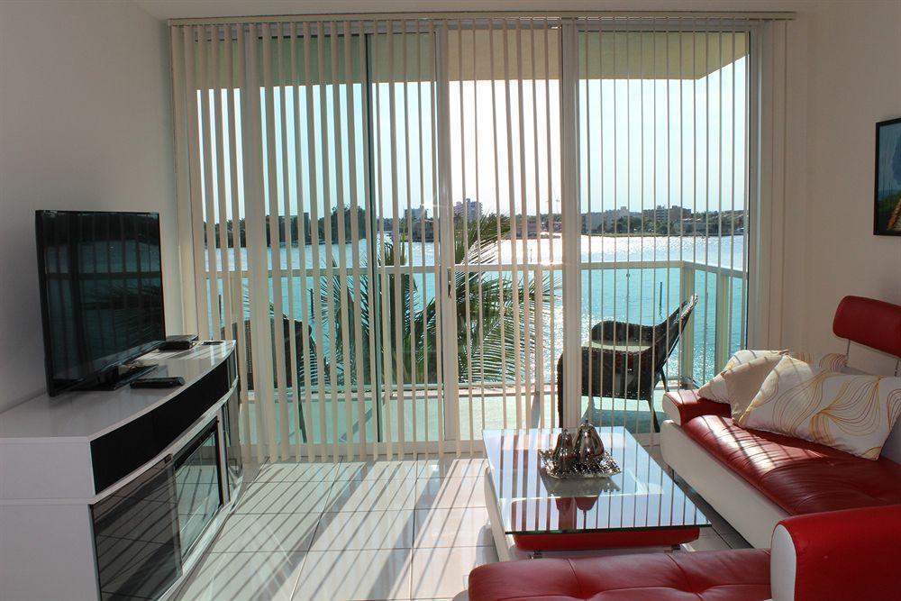 Luxury Apartments At Intracoastal Sunny Isles Beach Exterior photo