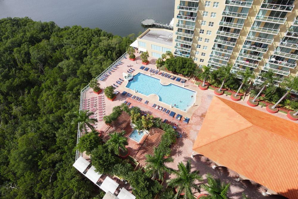 Luxury Apartments At Intracoastal Sunny Isles Beach Exterior photo